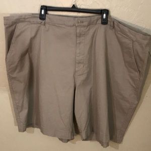 Chaps NWT men’s khaki shorts size 52 big & tall